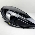 ფარი წინა მარჯვენა Porsche Macan 2022